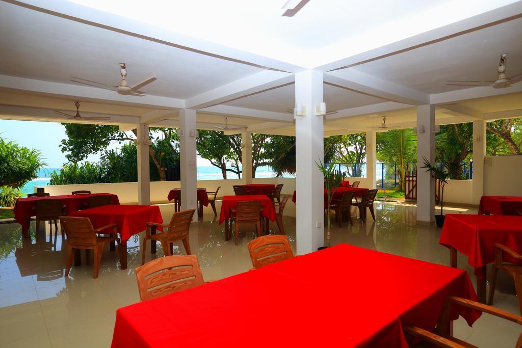 Paradise Beach Resort & Diving School Mirissa Ngoại thất bức ảnh