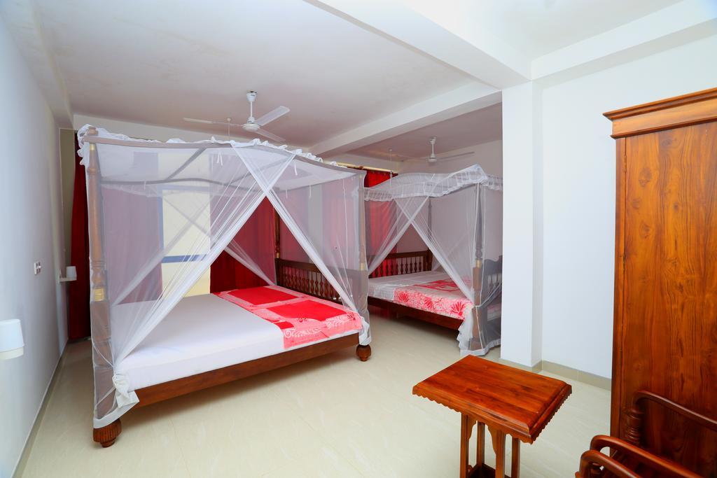 Paradise Beach Resort & Diving School Mirissa Ngoại thất bức ảnh
