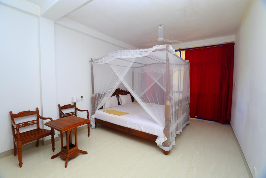 Paradise Beach Resort & Diving School Mirissa Ngoại thất bức ảnh