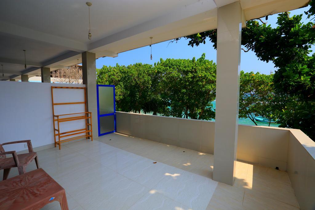Paradise Beach Resort & Diving School Mirissa Ngoại thất bức ảnh