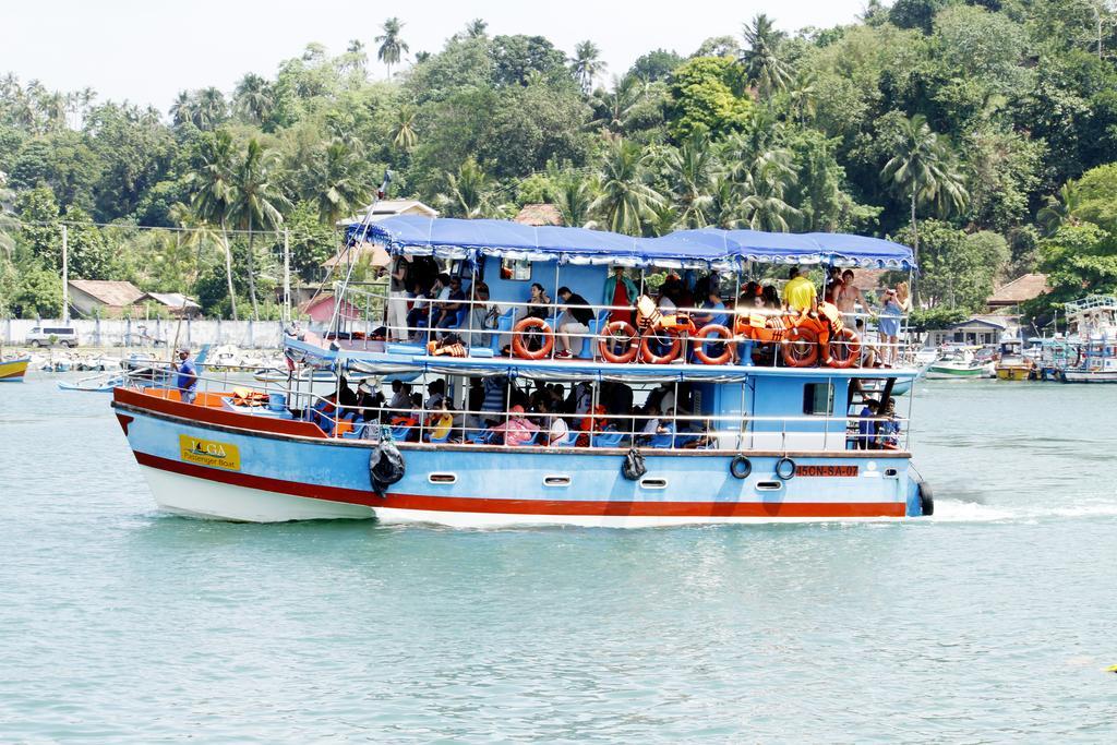 Paradise Beach Resort & Diving School Mirissa Ngoại thất bức ảnh