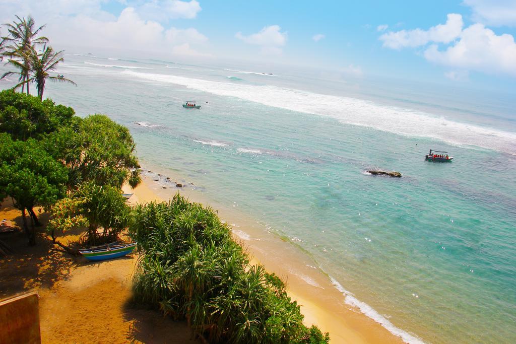 Paradise Beach Resort & Diving School Mirissa Ngoại thất bức ảnh