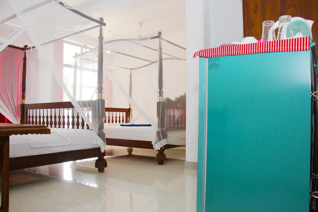 Paradise Beach Resort & Diving School Mirissa Ngoại thất bức ảnh